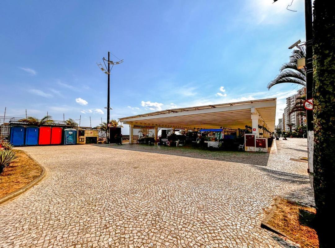شقة Otimo Loft Pe Na Areia Na Praia Da Guilhermina Sp برايا جراندي المظهر الخارجي الصورة
